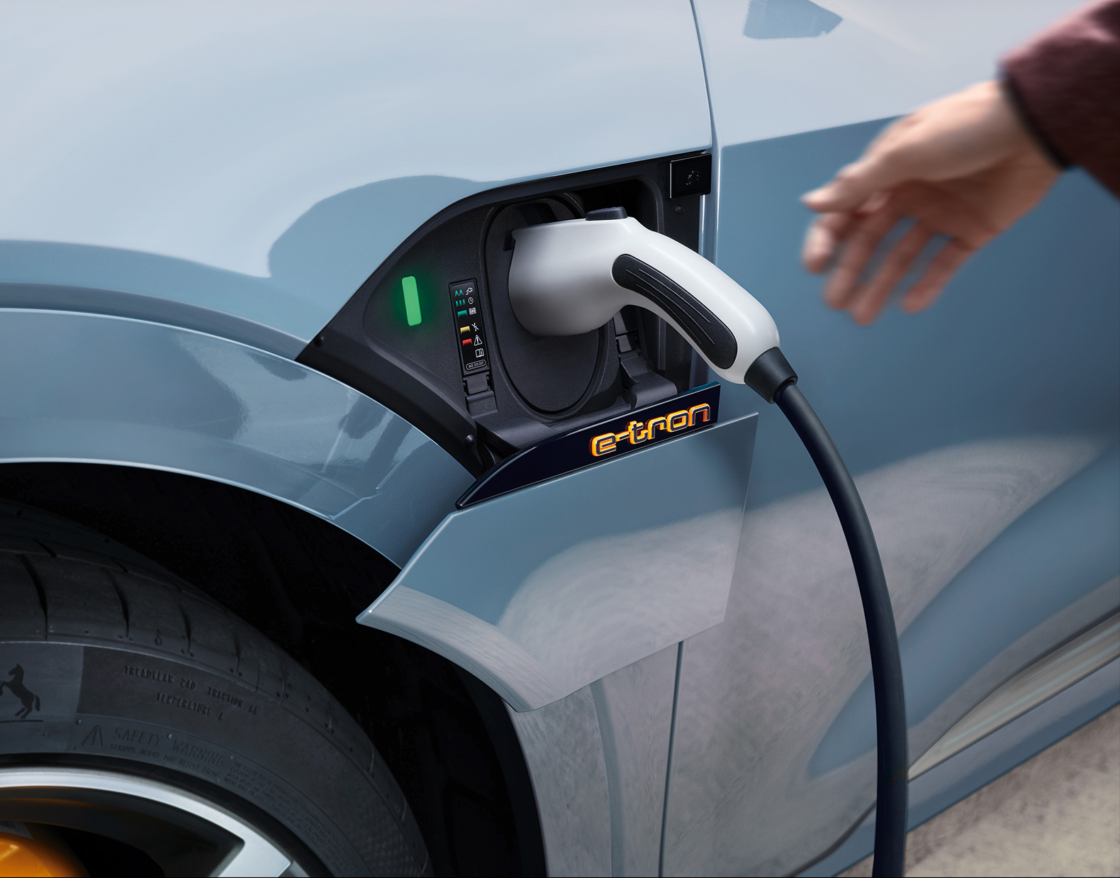 Audi E-Tron 详情页细节图 1